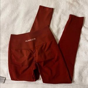 SOLD Alphalete amplify fireside leggings
